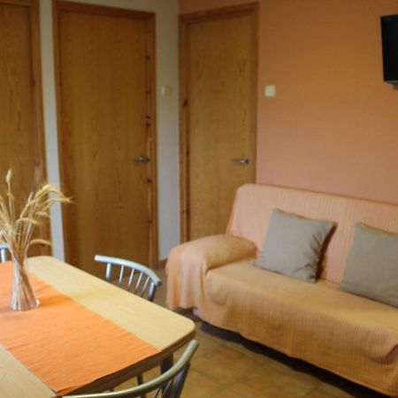 Castell De Ceuro. Hotel Rural Ogern Bagian luar foto