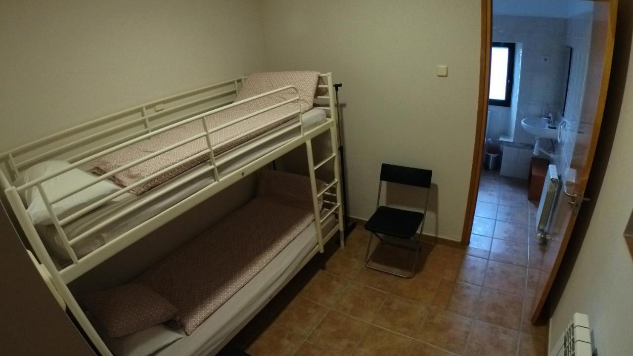 Castell De Ceuro. Hotel Rural Ogern Bagian luar foto